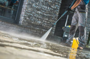 London Driveway Cleaning Services